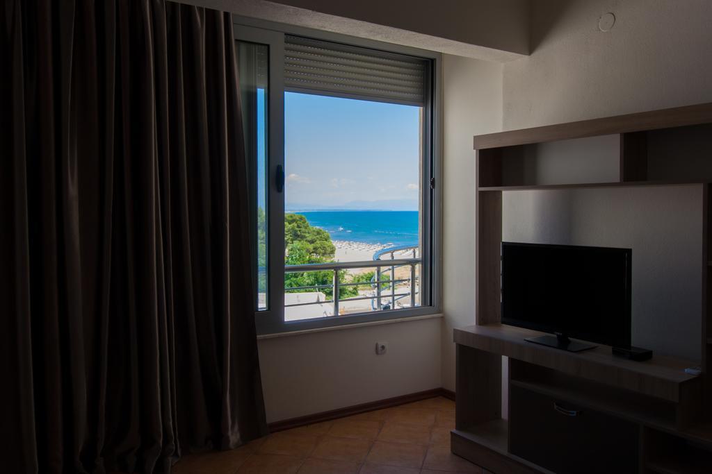 Art I Apartments Улцинь Экстерьер фото